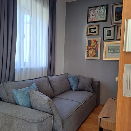 Apartments4You Supetar-The Best And Most Popular Apartments For Discovering The Island - Free Parking - 200 Meters From The Beach Oda fotoğraf