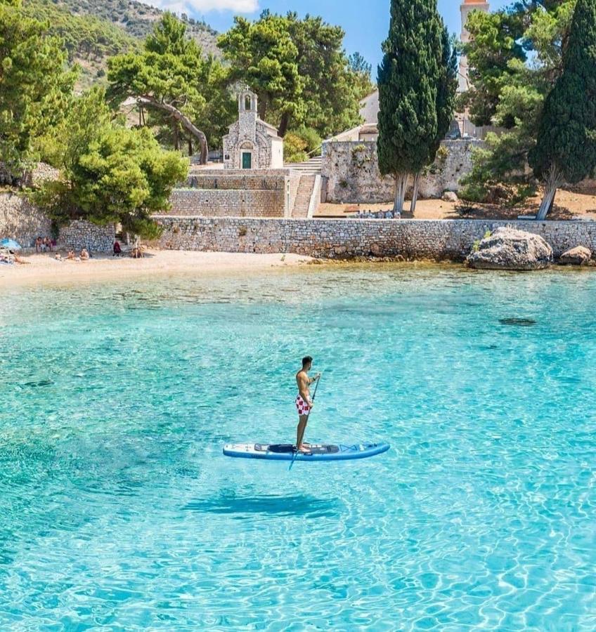 Apartments4You Supetar-The Best And Most Popular Apartments For Discovering The Island - Free Parking - 200 Meters From The Beach Dış mekan fotoğraf